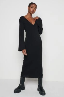Abriana V-Neck Knit Dress - Black -By Knitwear Shop Abriana black 1454
