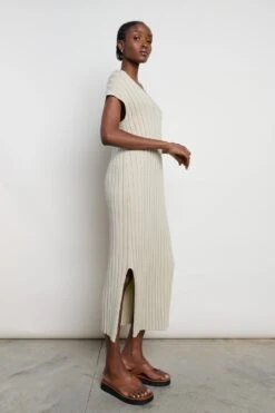 Elsie Knit Dress - Taupe -By Knitwear Shop Elsie Beige 1080