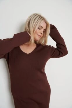 Lara Long Sleeve Dress- Brown -By Knitwear Shop Lara Long Sleeve Brown 932