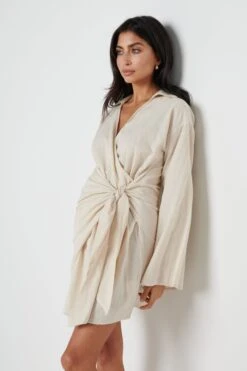 Louis Tie Mini Dress - Sand -By Knitwear Shop Louis tie dress cream 1362