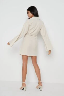 Louis Tie Mini Dress - Sand -By Knitwear Shop Louis tie dress cream 1378