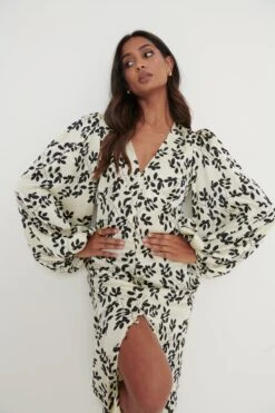 Naya Satin Midaxi Dress - Monochrome Floral -By Knitwear Shop Naya Satin Midaxi dress Floral42