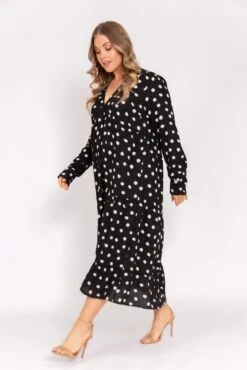Curve Dotty Day Dress - Black Polka Dot 11 Curve Dotty Day Dress - Black Polka Dot -By Knitwear Shop UR4A0172