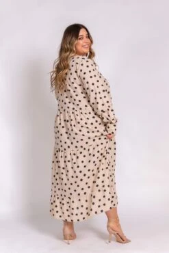 Curve Dotty Day Dress - Beige Polka Dot -By Knitwear Shop UR4A1693